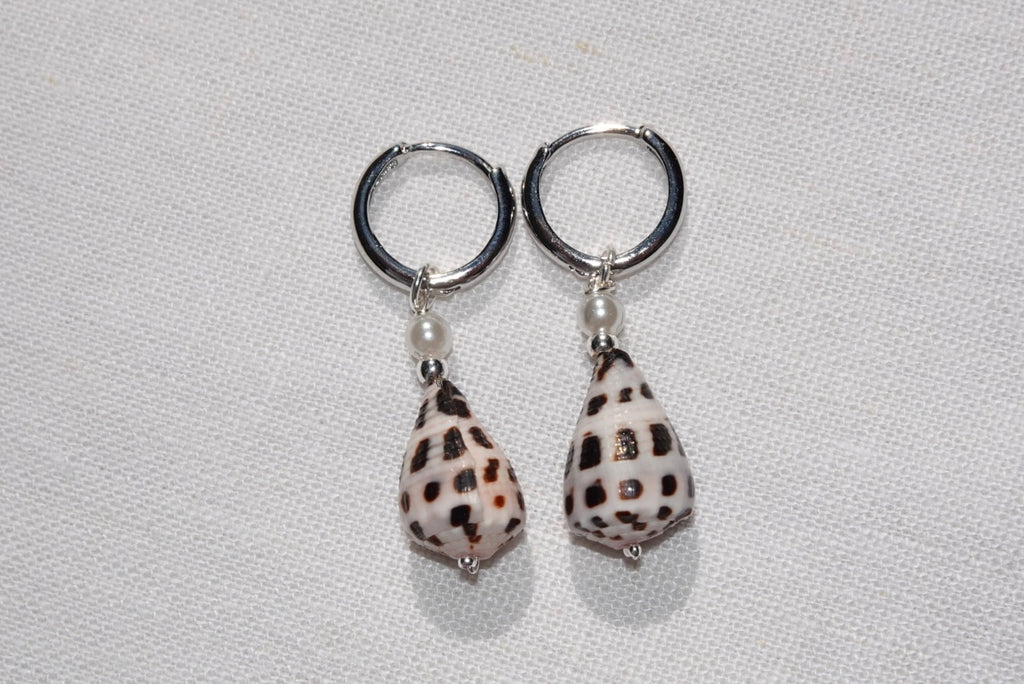 Hebrew Cone Shell Hoops - silber