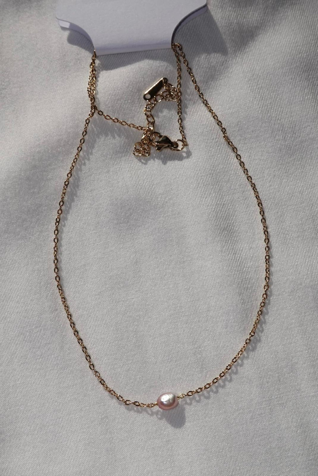 One Purple Pearl Necklace - gold