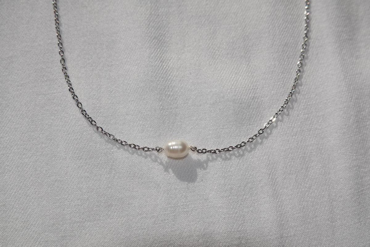 One Pearl Necklace - silver