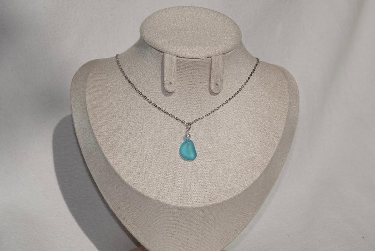 Blue Beach Glass Necklace - silber