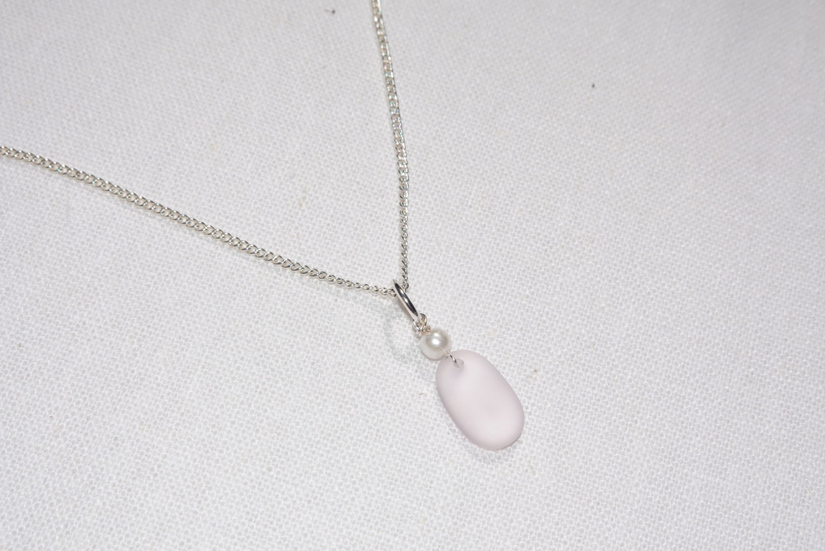 Light Pink Beach Glass Necklace - silber