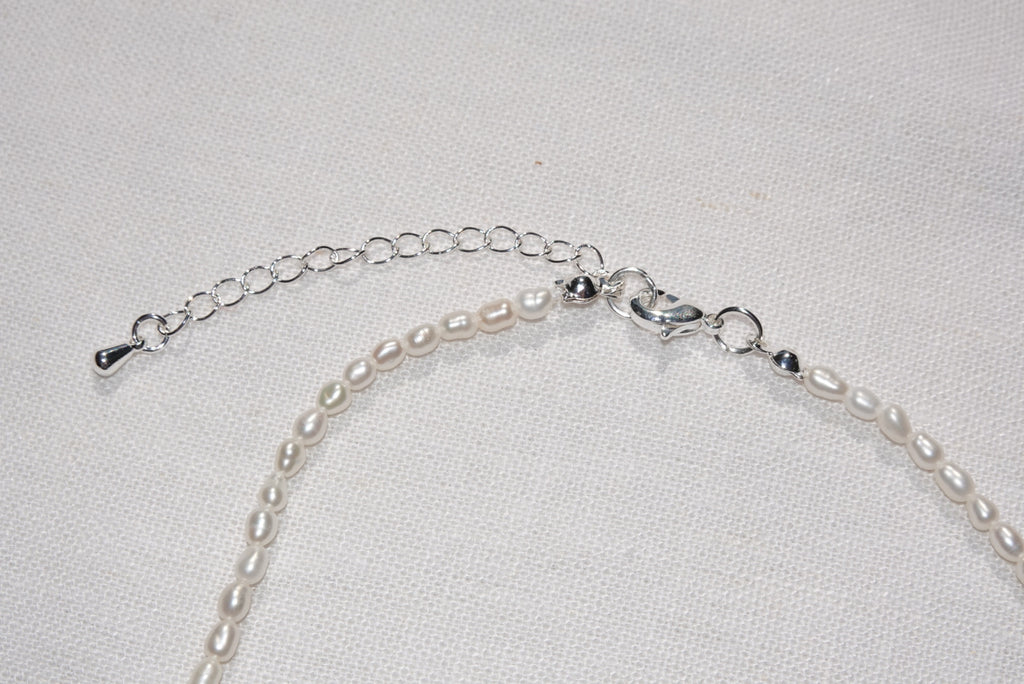 Fresh Water Pearl Necklace - small pearls - silber