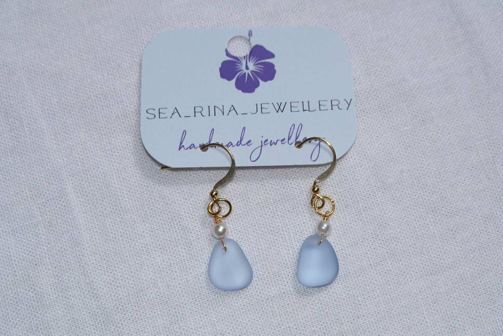 Light Lila Blue Beach Glass Hoops - goldig