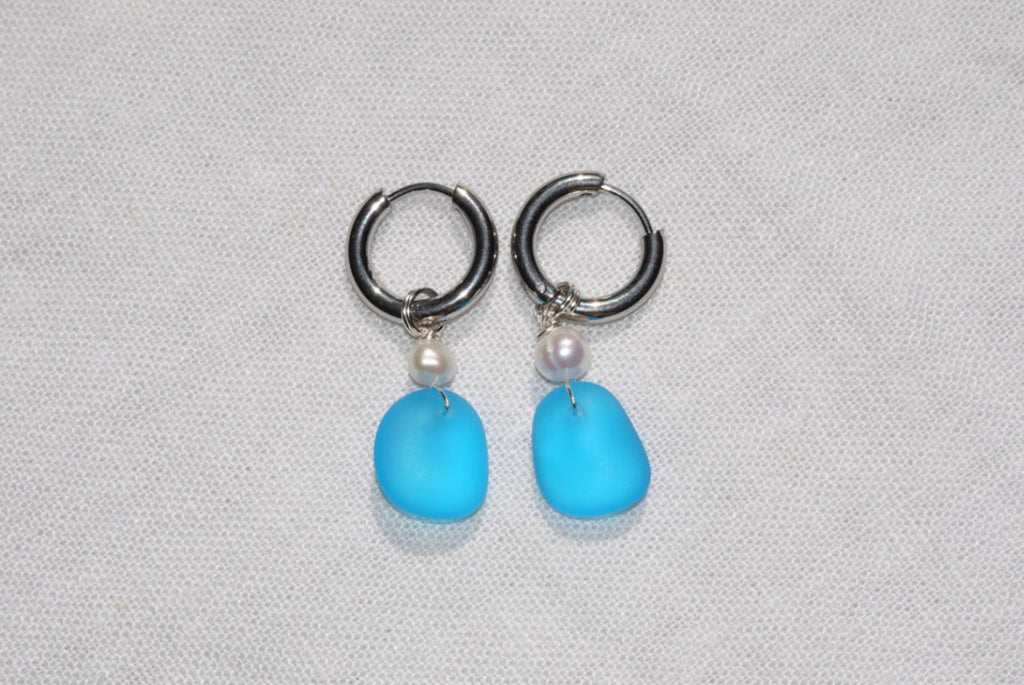 Blue Beach Glass Hoops - silber