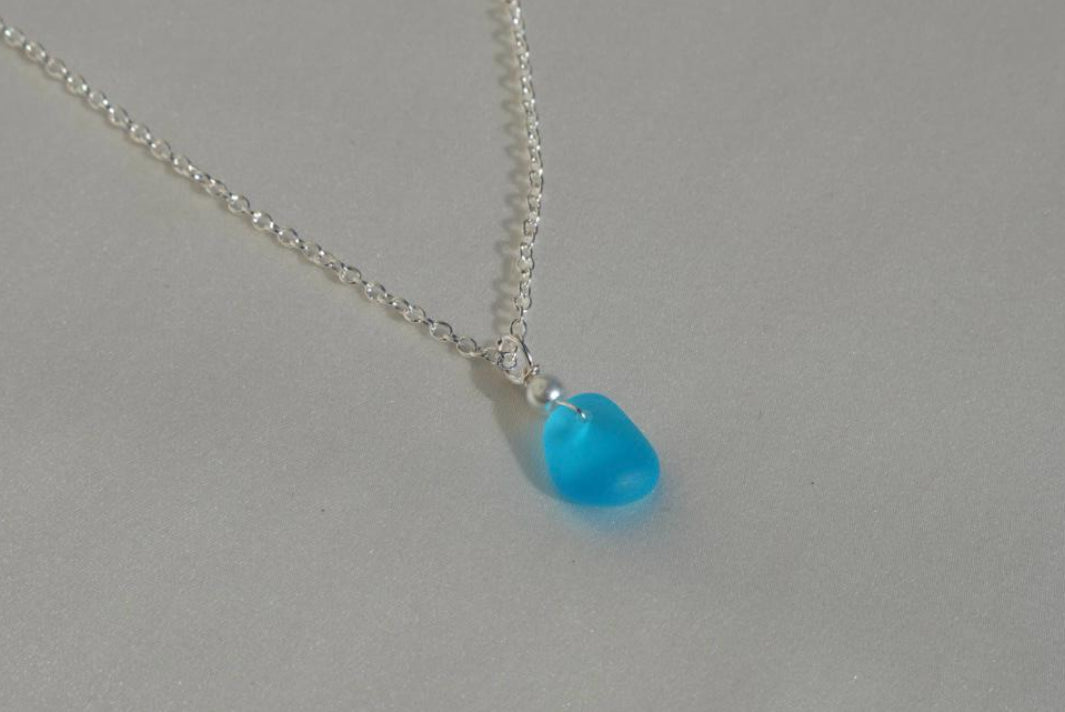 Blue Beach Glass Necklace - silber