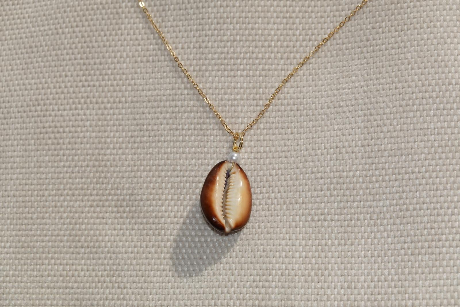 Brown Cowrie Shell Necklace