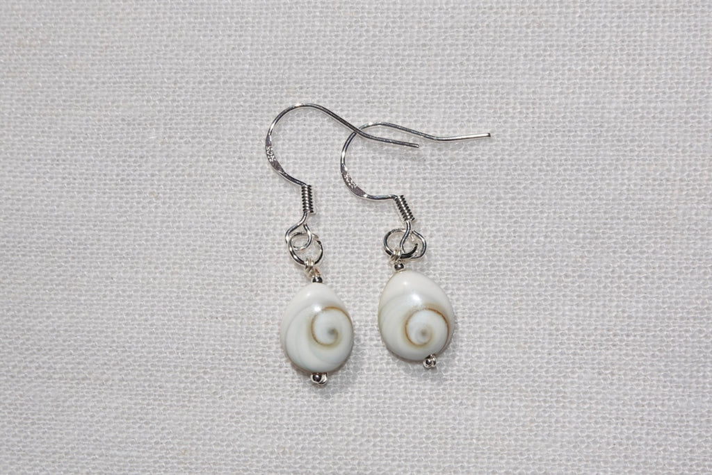 Calypso Shiva Shell Hoops - Teardrops - silber