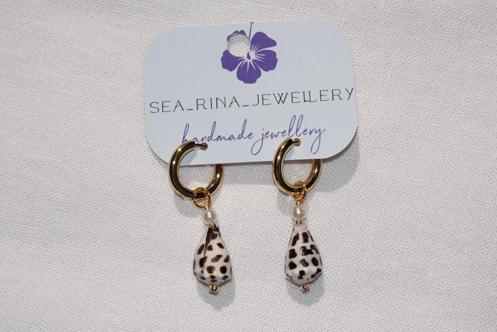 Hebrew Cone Shell Hoops - gold
