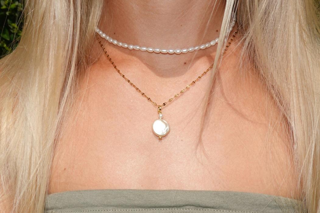 Flat Fresh Water Pearl Necklace - gold