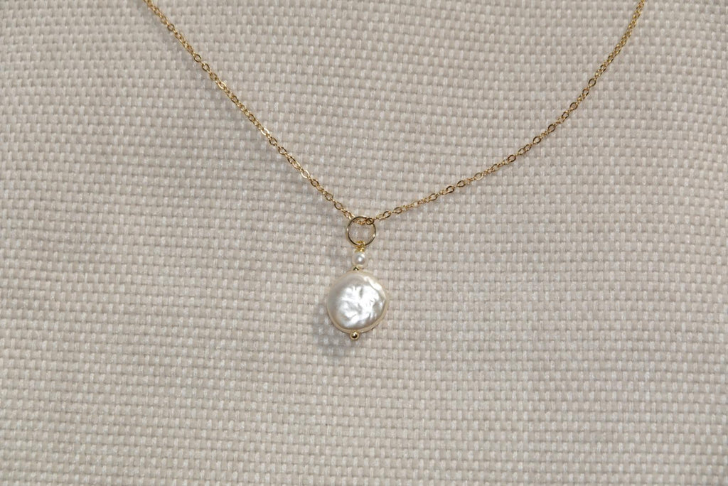 Flat Fresh Water Pearl Necklace - gold
