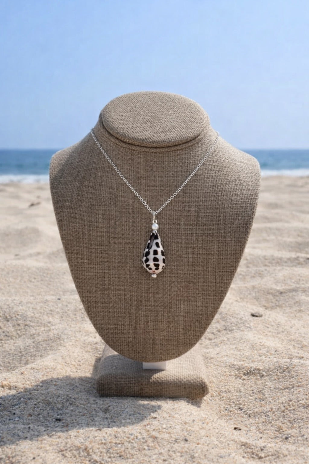 Hebrew Cone Shell Necklace ~ silber