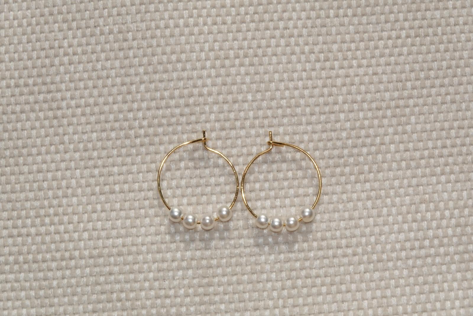 Small Wire Hoops - gold