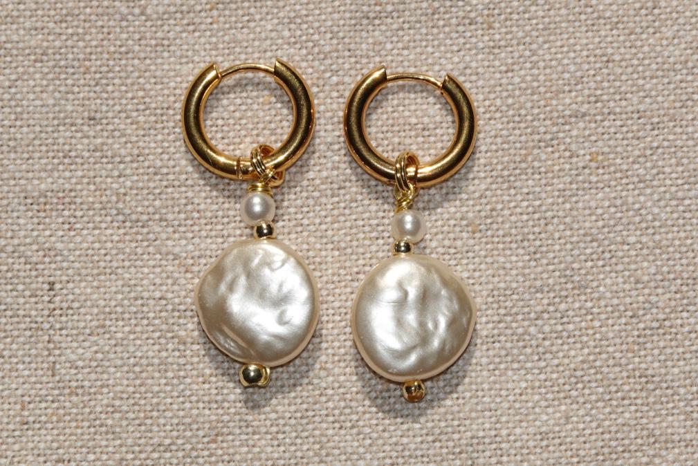 The Koa Flat Fresh Water Pearl Hoops