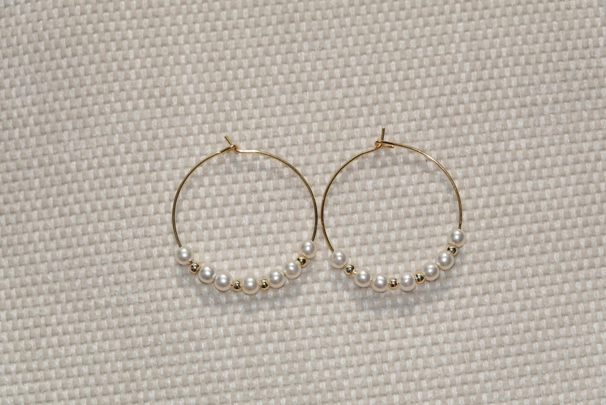 Wire Hoops - gold